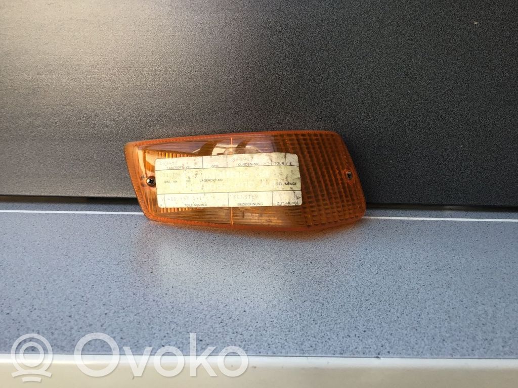 Volkswagen 411 412 Indicatore di direzione anteriore 