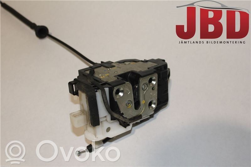 Front door lock   813101H000