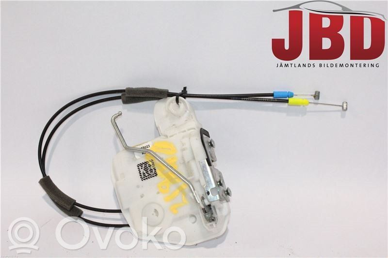 Mitsubishi L200 Cerradura de puerta delantera 