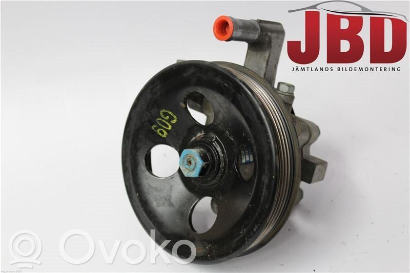 Ohjaustehostimen pumppu   571002P010