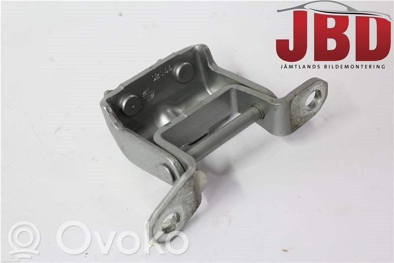 Nissan Note (E12) Rear door upper hinge 