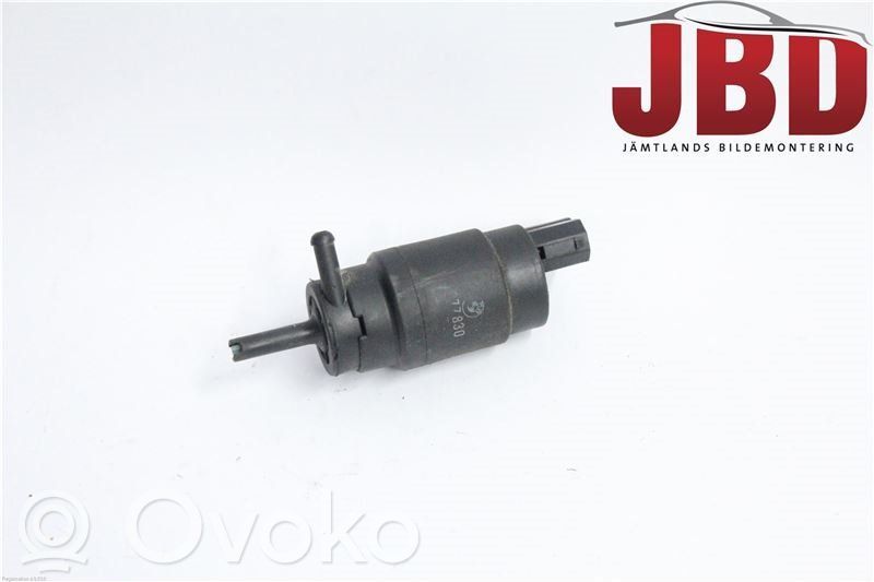 BMW 3 E30 Headlight washer pump 