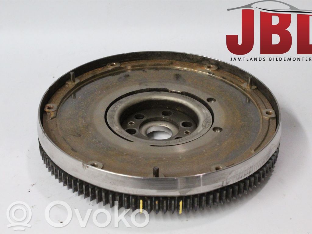 Vauhtipyörä   32249965,8G916477BC,8G916477BC