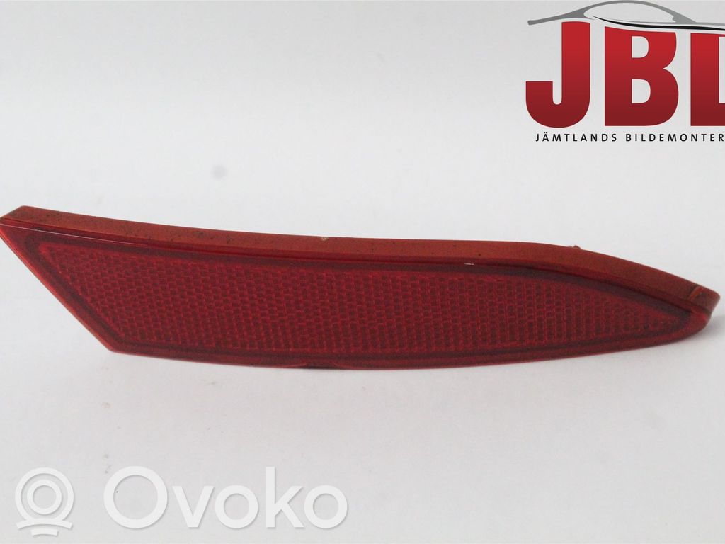 Rear tail light reflector   1763039