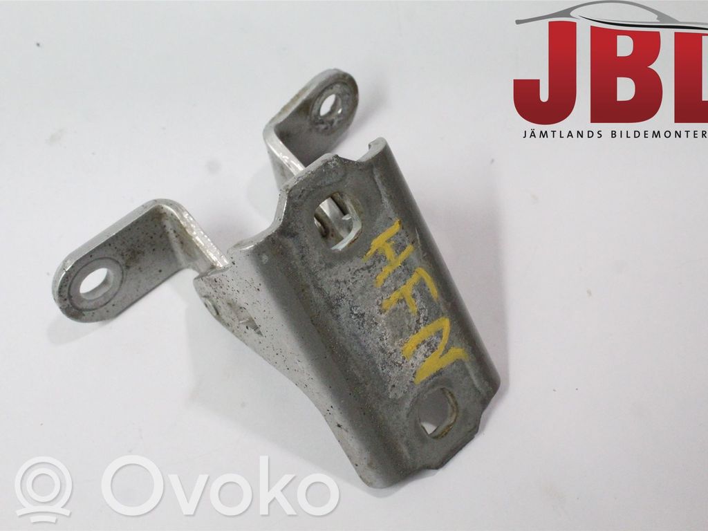 Front door upper hinge   13228959