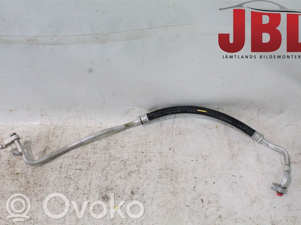 Subaru Legacy Ilmastointilaitteen putki (A/C) 