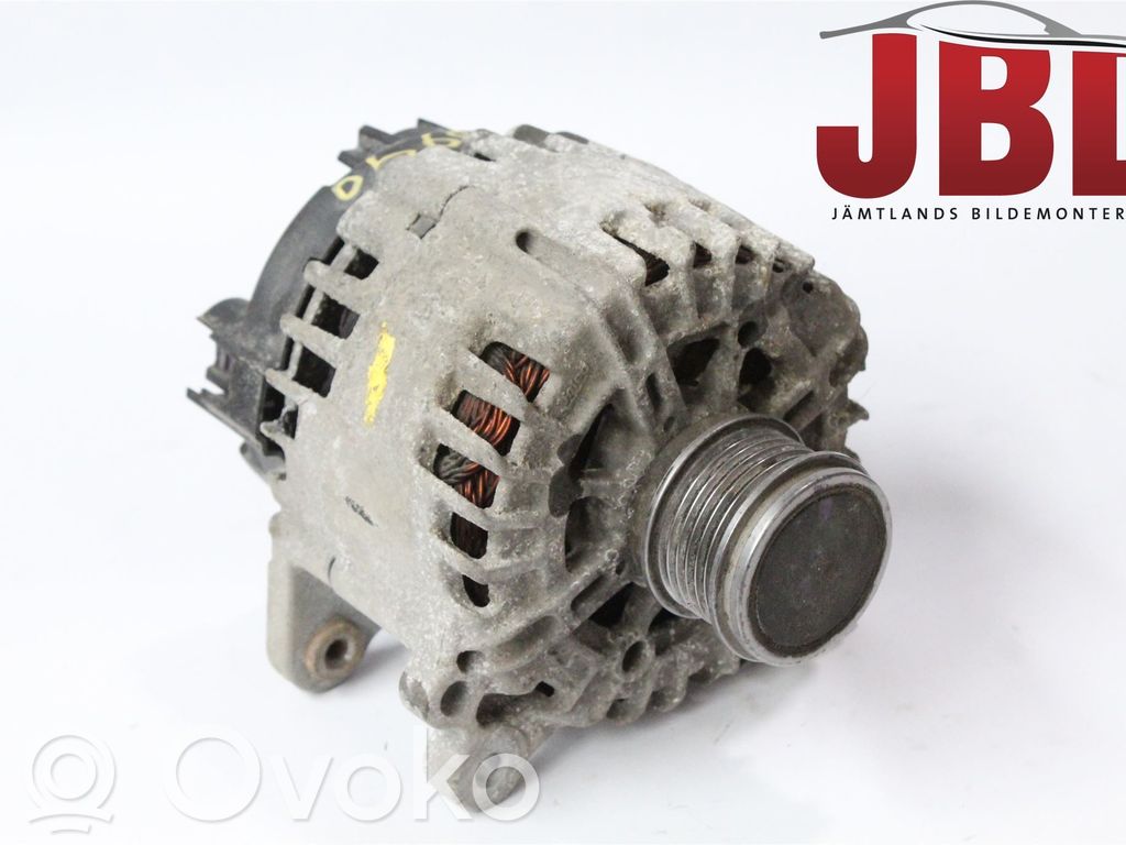 Volkswagen PASSAT B8 Alternator 