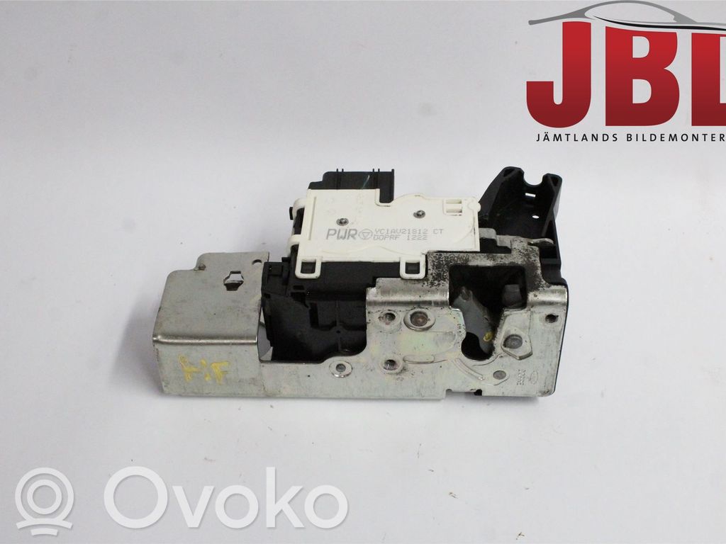 Front door lock   1818766