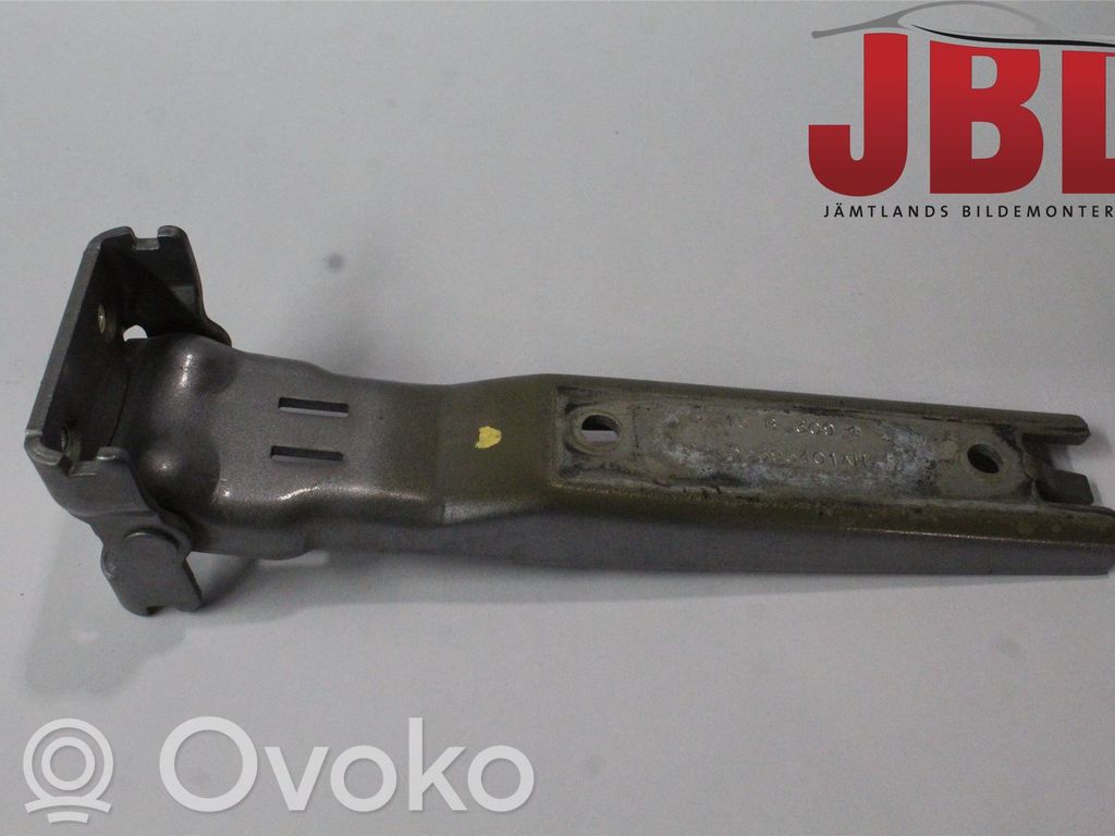 Jeep Wrangler Zawias klapy tylnej bagażnika 