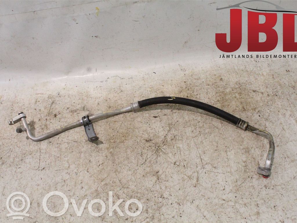 Subaru Outback Ilmastointilaitteen putki (A/C) 