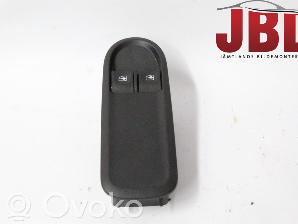 Dacia Duster Interruptor del elevalunas eléctrico 