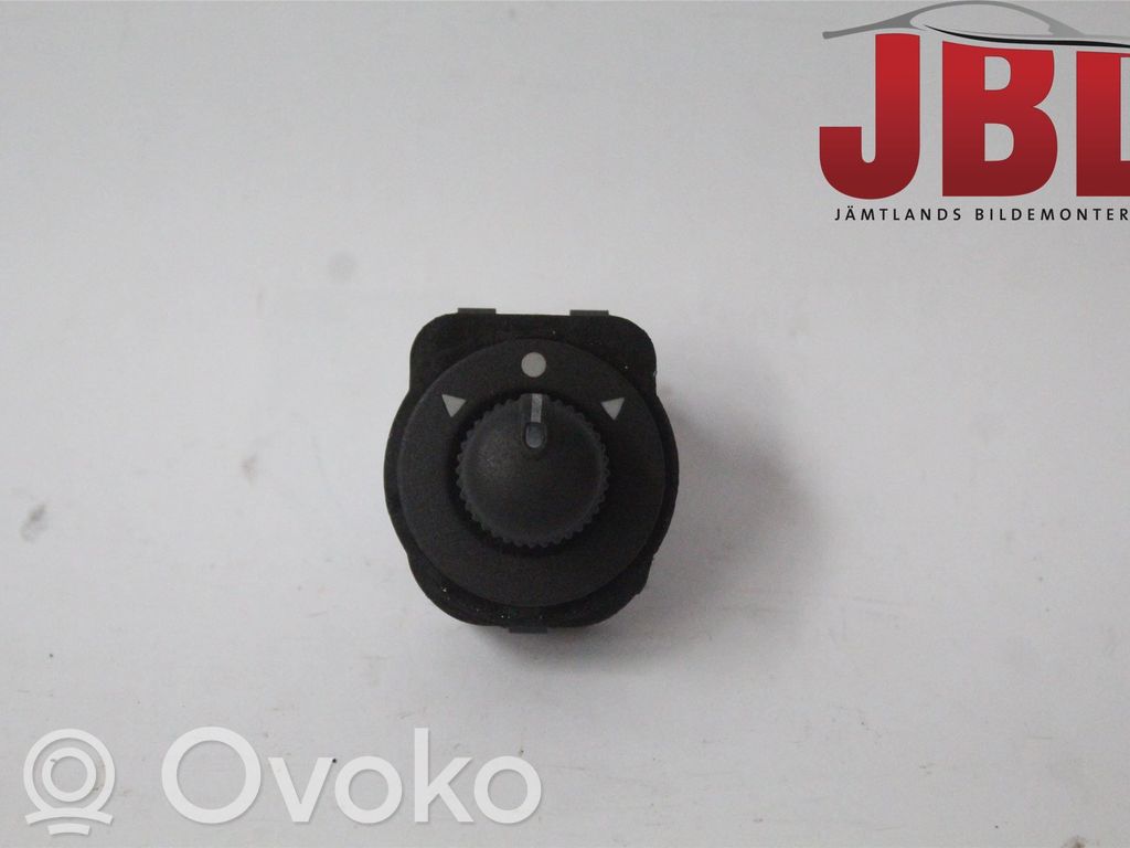 Opel Combo D Wing mirror switch 