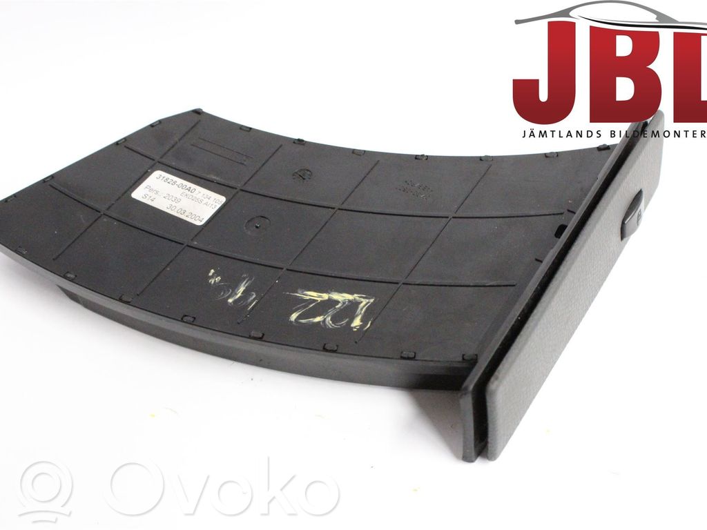 BMW 5 E60 E61 Cup holder 
