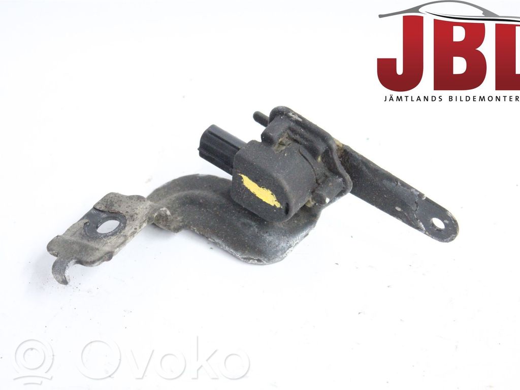 Subaru Outback Headlight/headlamp level sensor 