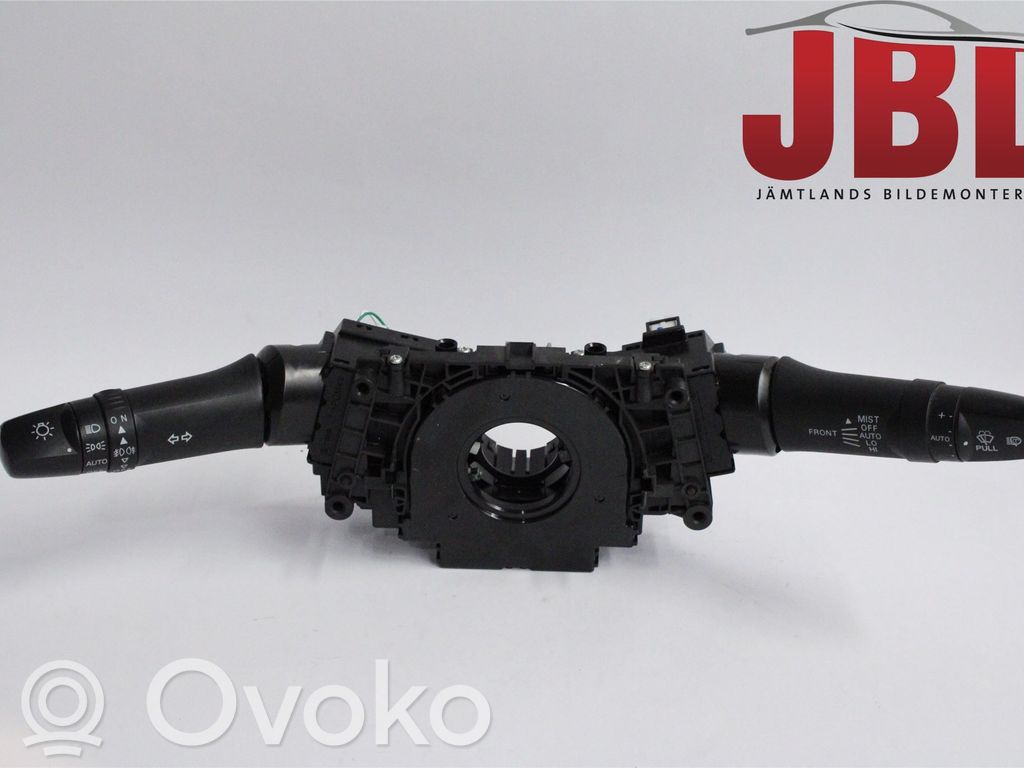 Mitsubishi L200 Interruptor/palanca de limpiador de luz de giro 