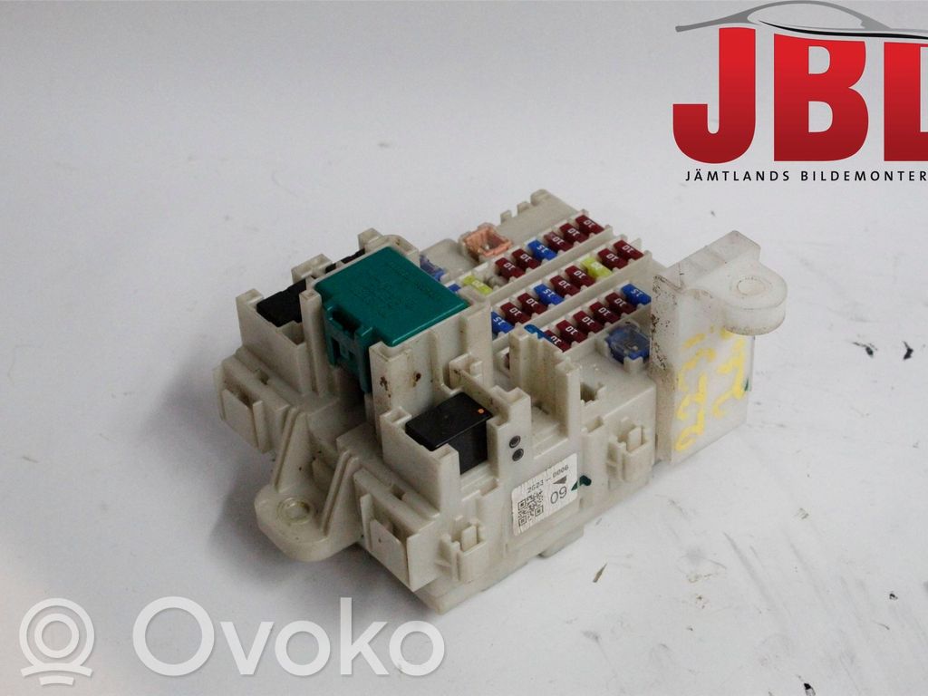 Isuzu D-Max Fuse module 
