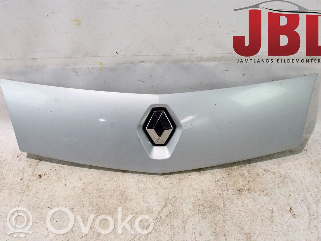 Renault Kangoo II Etupuskurin alempi jäähdytinsäleikkö 