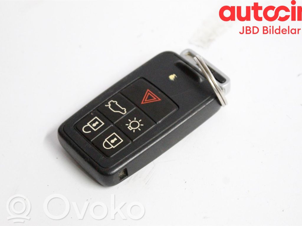Volvo V70 Virta-avain/kortti 