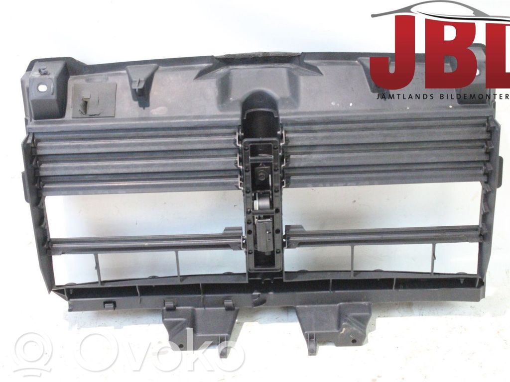 Conducto/guía del intercooler   68227984AA,68104712AC,68104712AC