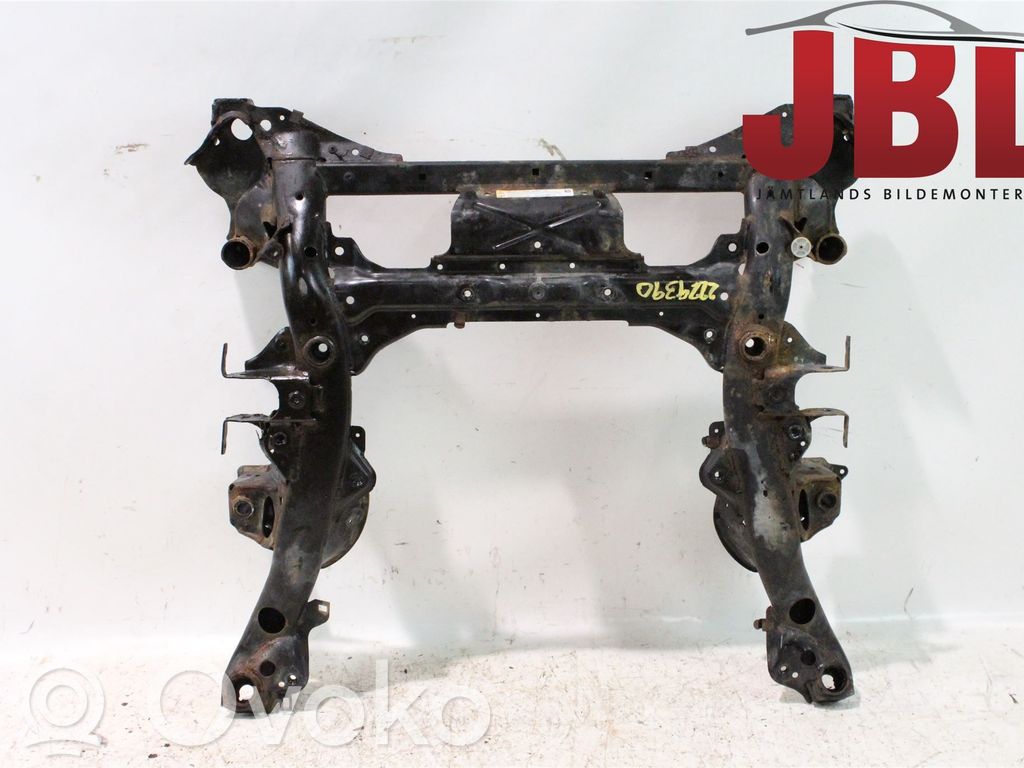 BMW 3 F30 F35 F31 Rama pomocnicza przednia 