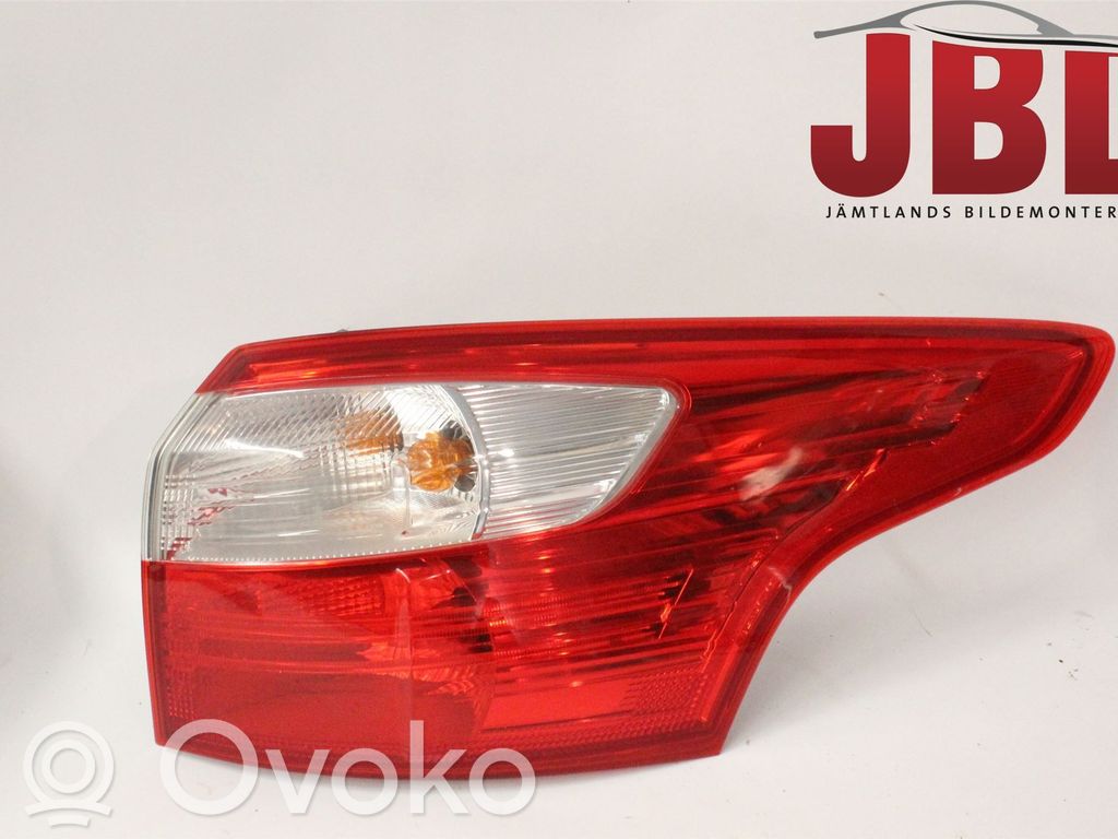 Rear/tail lights   1785512