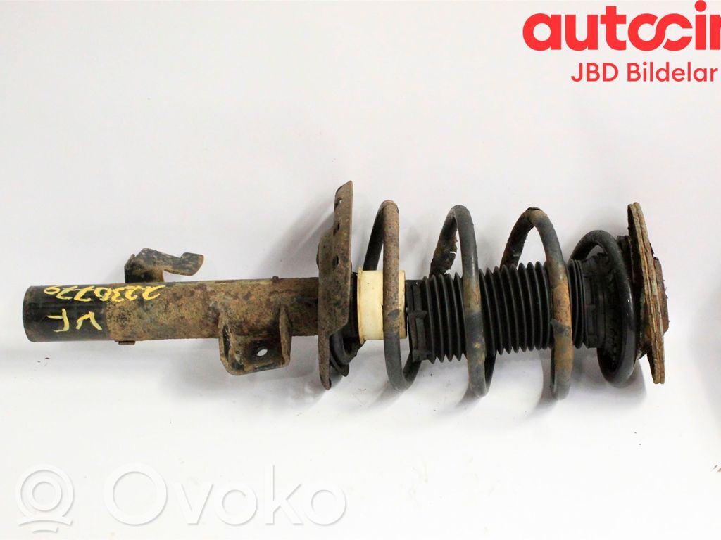 Ford Mondeo MK IV Amortyzator osi przedniej ze sprężyną 