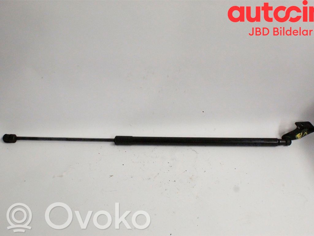 Mazda 3 III Tailgate strut 