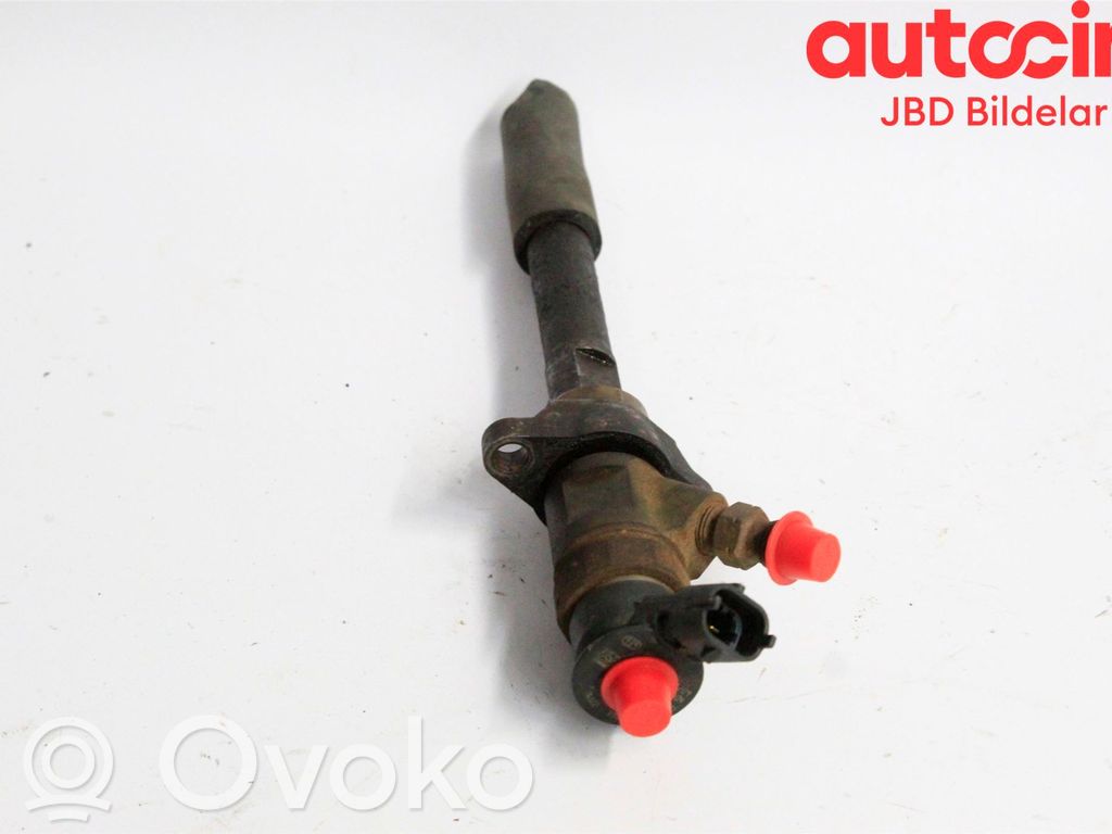 Inyector de combustible   1609850980