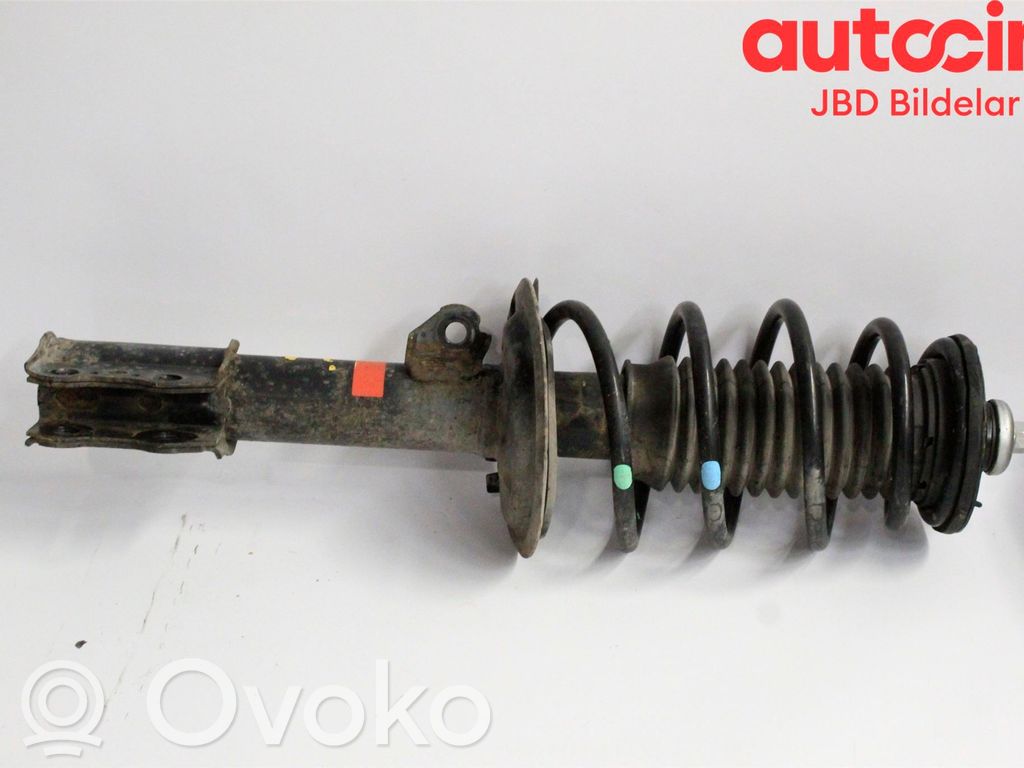 Toyota Yaris Ansamblu amortizor cu arc față 