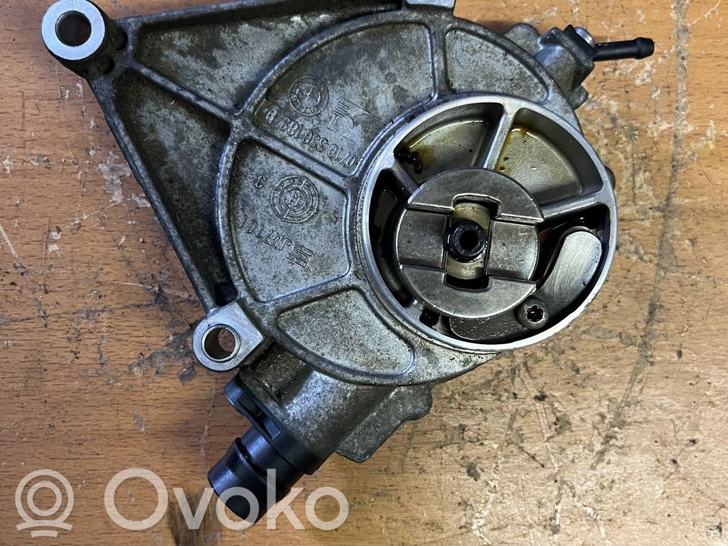 BMW X1 E84 Vacuum pump 