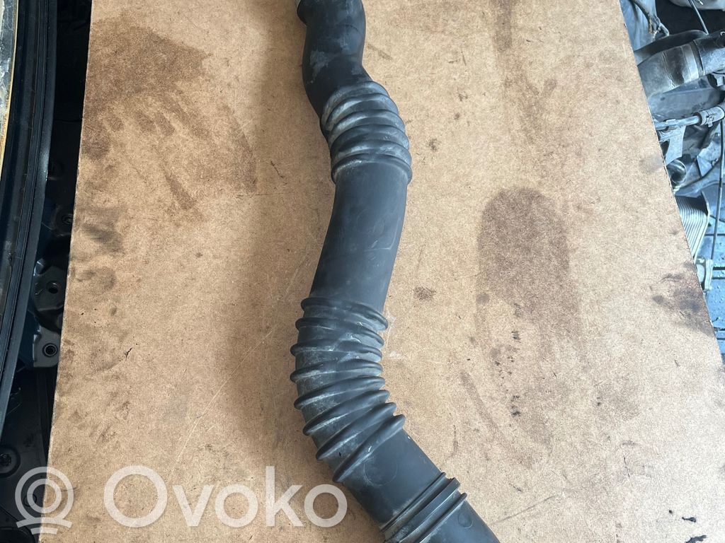 Intercooler hose/pipe   7607941,13717607941