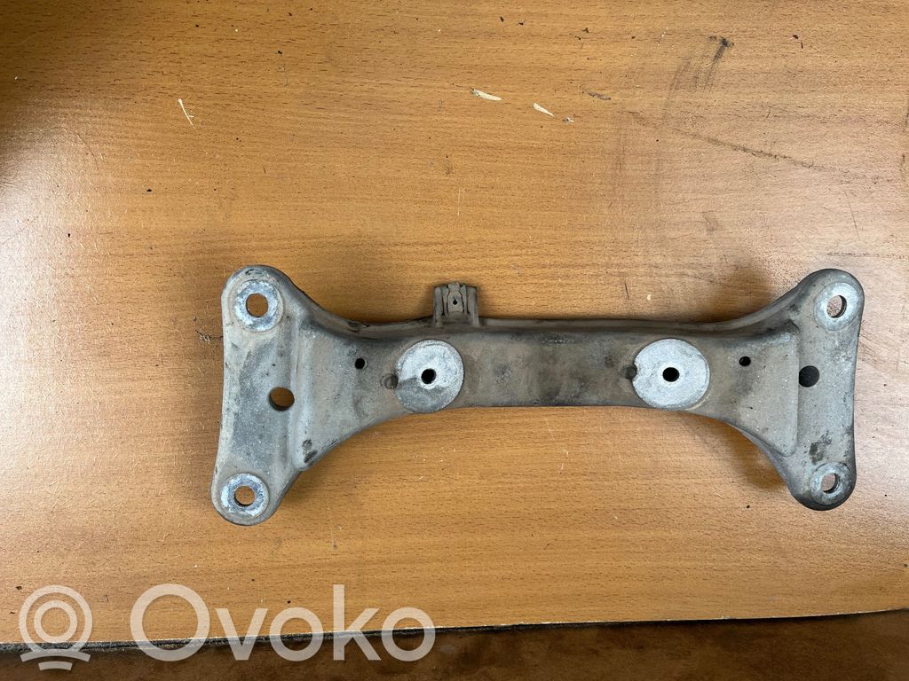 BMW 3 E92 E93 Gearbox mounting bracket 
