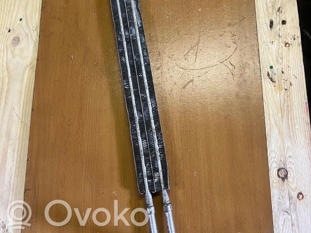 BMW 3 E92 E93 Vairo stiprintuvo radiatorius 