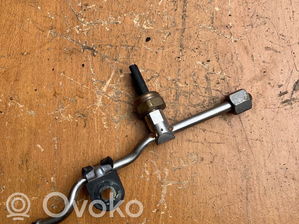 Fuel pressure sensor   7547883