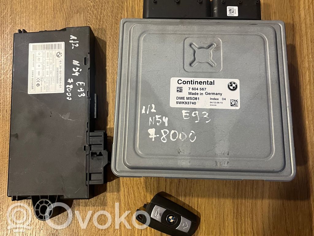 BMW 3 E92 E93 Engine control unit/module 