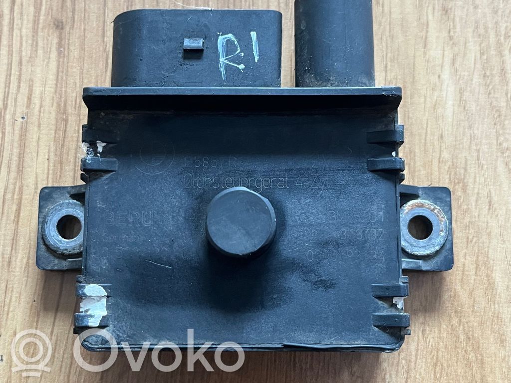 BMW 3 E90 E91 Kvēlsveču relejs 