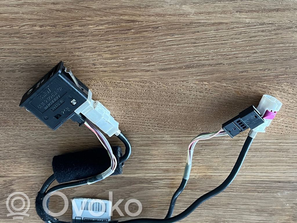 BMW 3 E92 E93 Conector priză AUX 