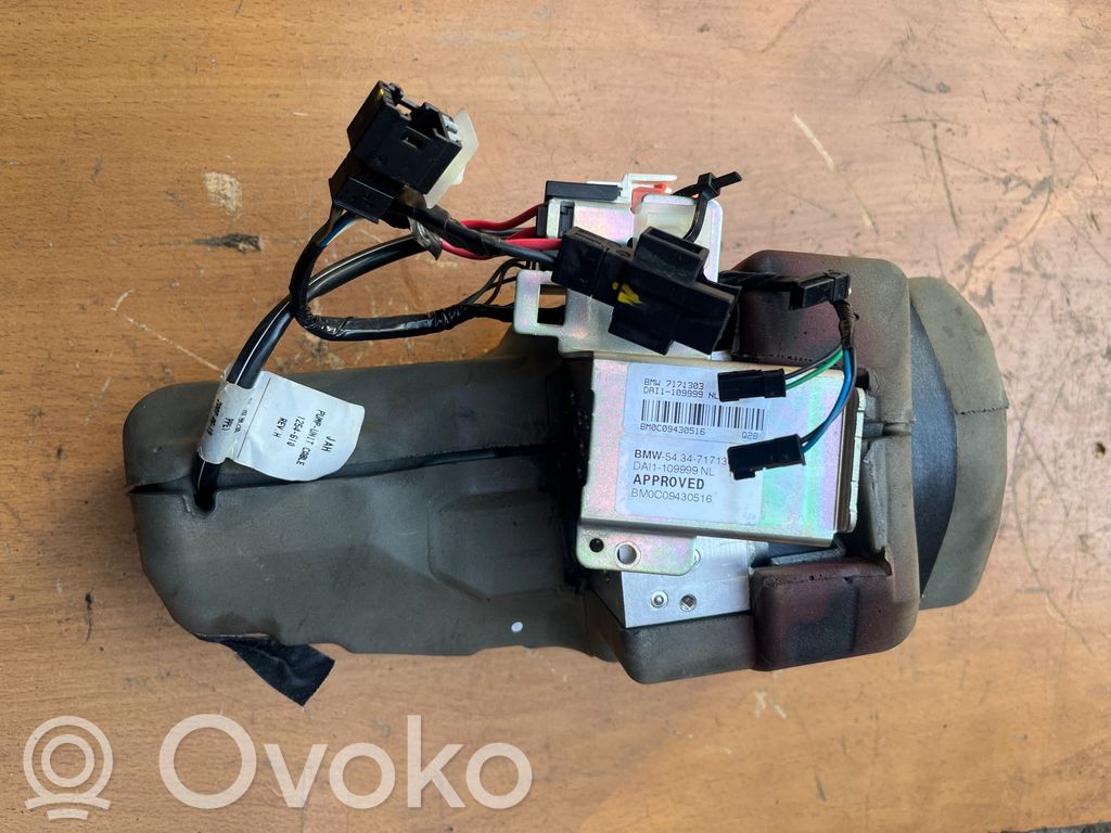 BMW 1 E82 E88 Galvenais hidrauliskais jumta cilindrs 