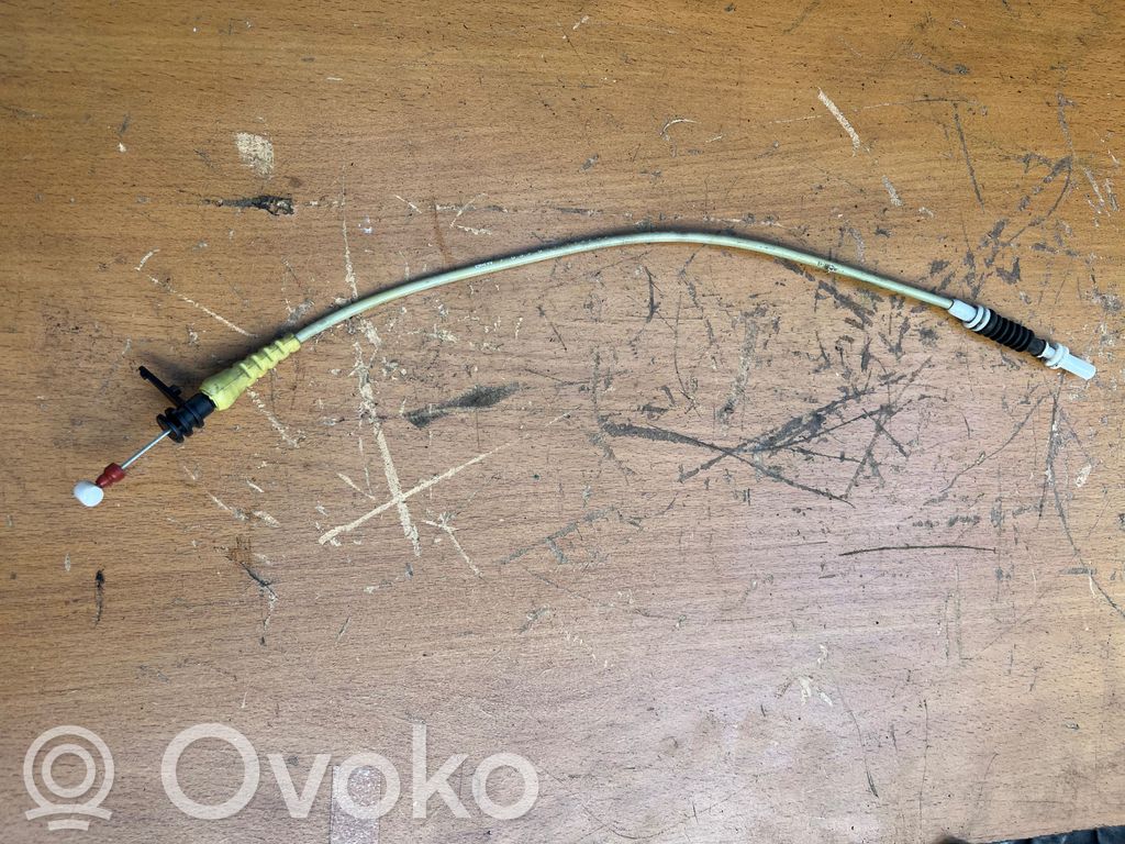 Front door exterior handle/bracket   7059677,51217059677
