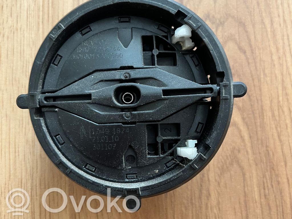 BMW 1 E81 E87 Wing mirror control module 