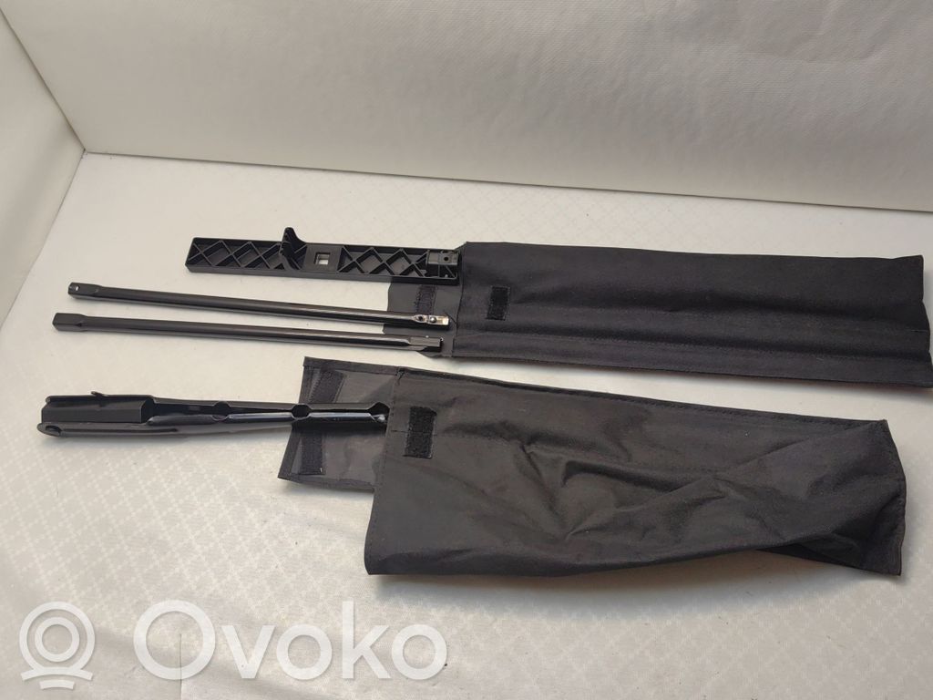 Lewarek samochodowy   04772483AE,04721851AC