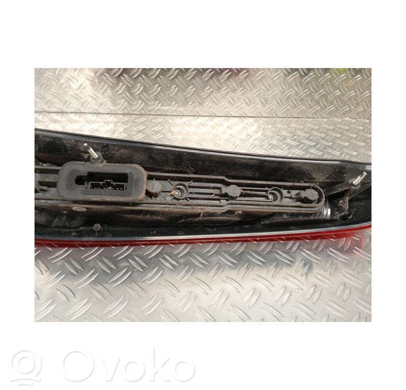 Ford C-MAX I Rear/tail lights 