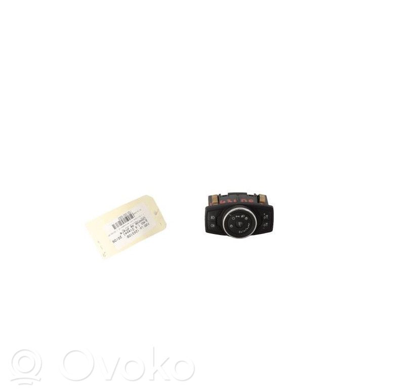 Light switch   2307246