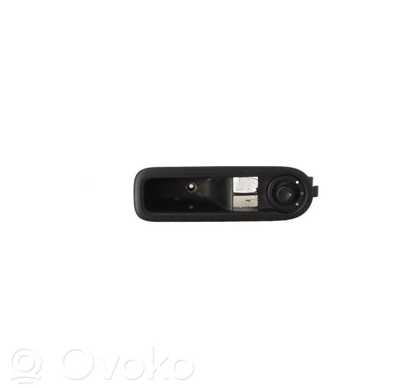 Renault Clio III Electric window control switch 
