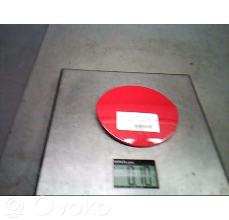 Fuel tank cap   8X0809907