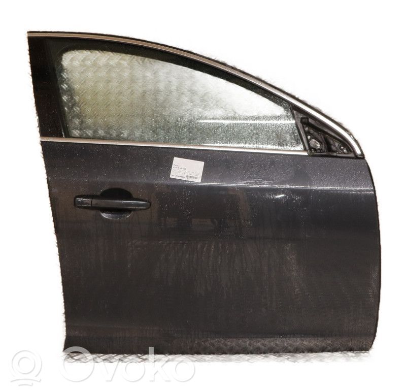 Priekinės durys   31424604
