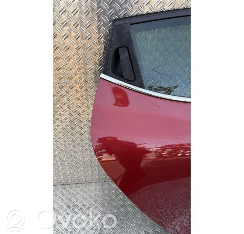 Renault Clio IV Galinės durys 