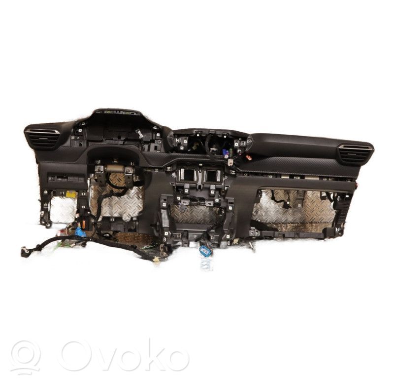 Peugeot 208 II Bord 