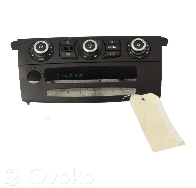 BMW 5 E60 E61 Climate control unit 