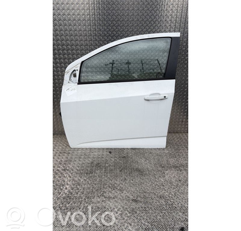 Durvis   42662845